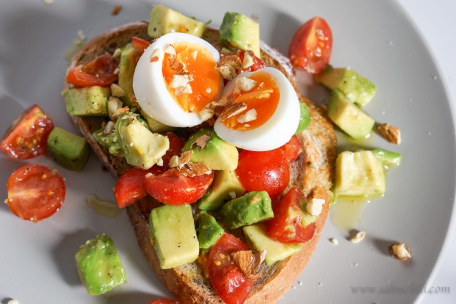 saltnchili_avocado_bfast_bruschetta_1