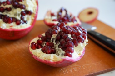 Pomegranate de-seed steps