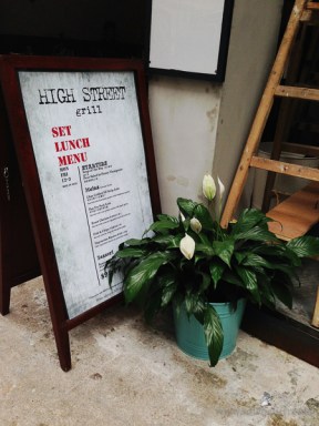 High Street Grill Decor