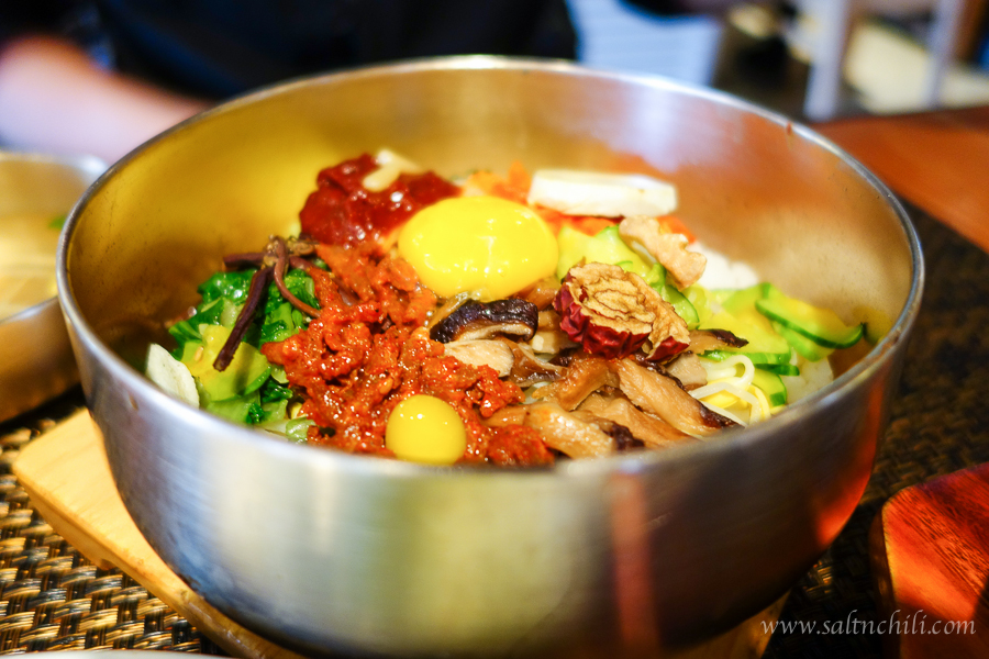 Gogung Jeonju Dolsot Bibimbap